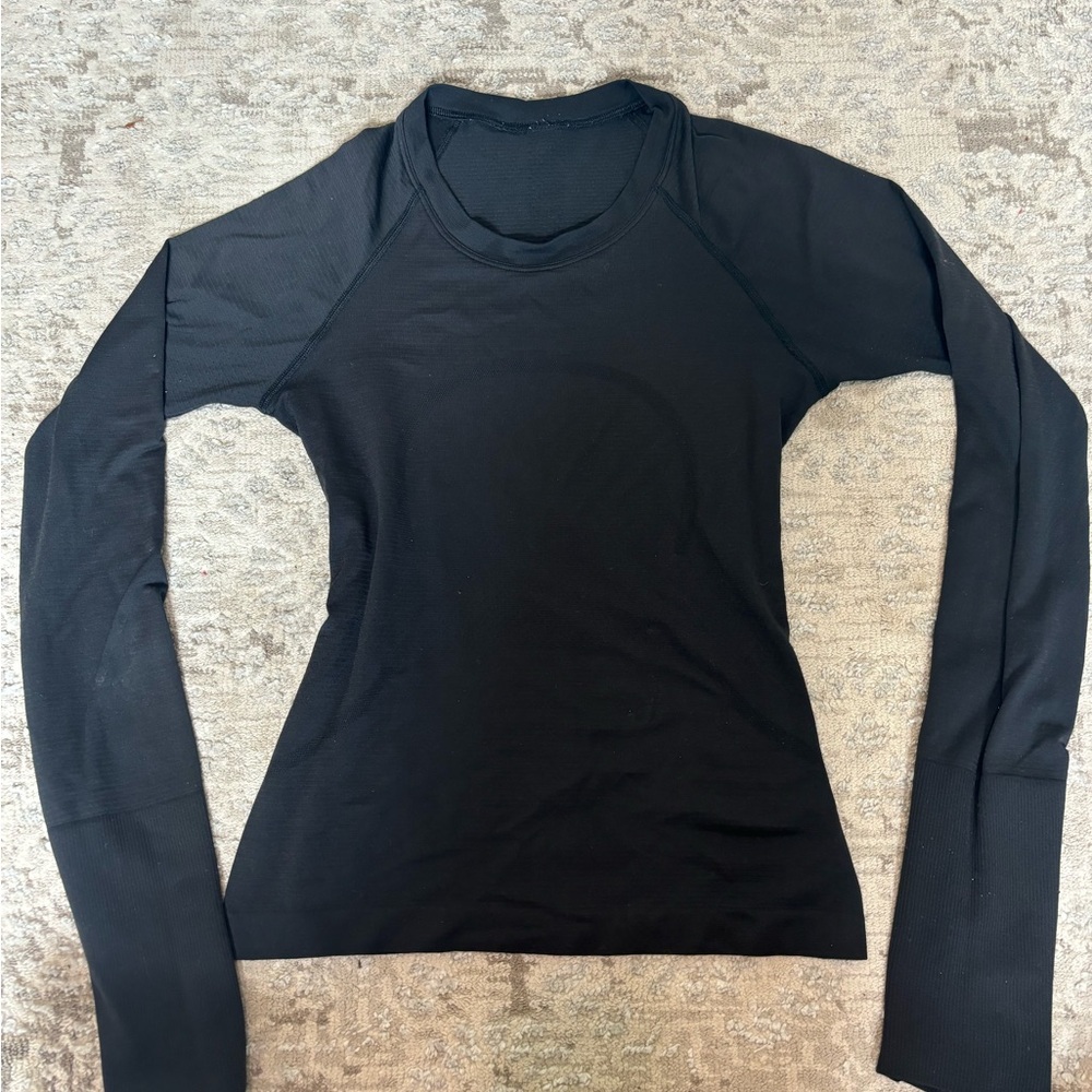 Black lululemon long sleeve